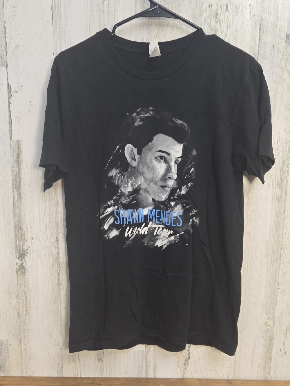 shawn mendes tour shirt